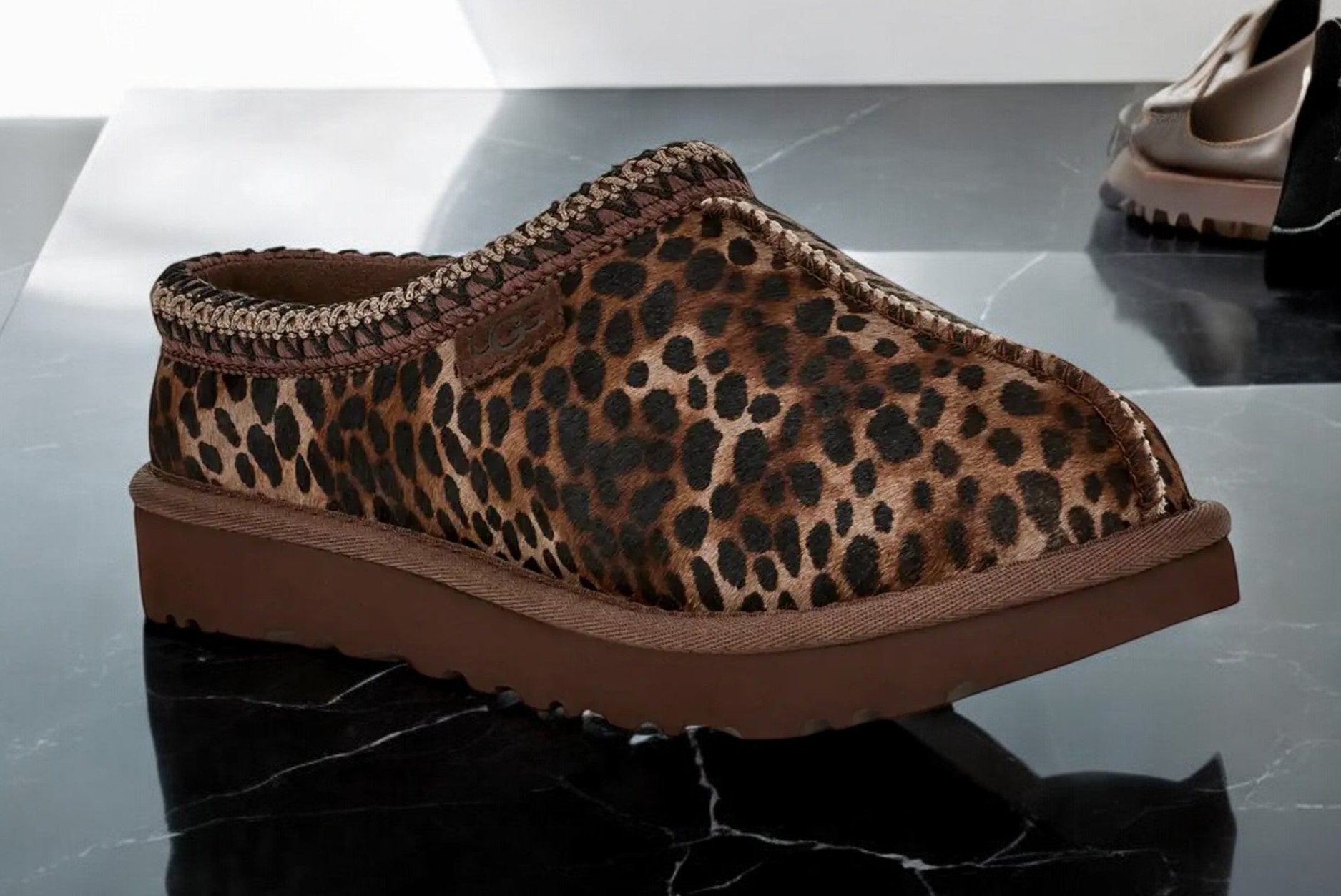 [1158350-BCDR] Womens UGG TASMAN SLIPPER 'BURNT CEDAR CHEETAH'