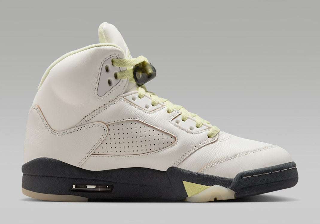 [IM7592-130] WOMENS AIR JORDAN RETRO 5 'LUMINOUS GREEN'