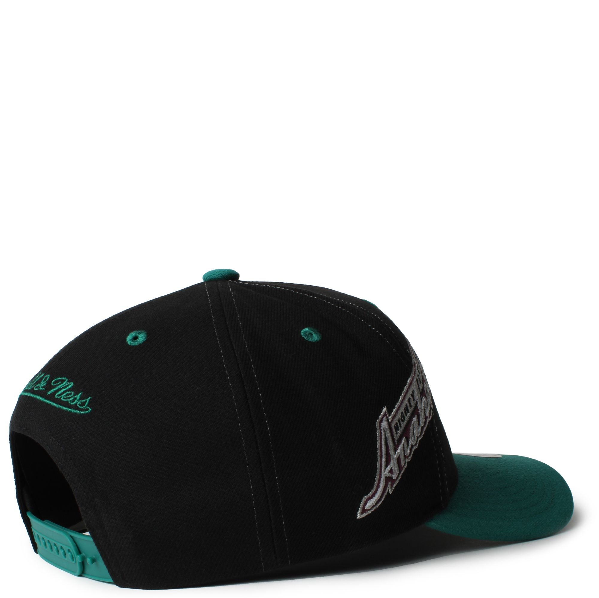 MENS MITCHELL & NESS NHL OVERBITE PRO SNAPBACK VNTG DUCKS - BLACK