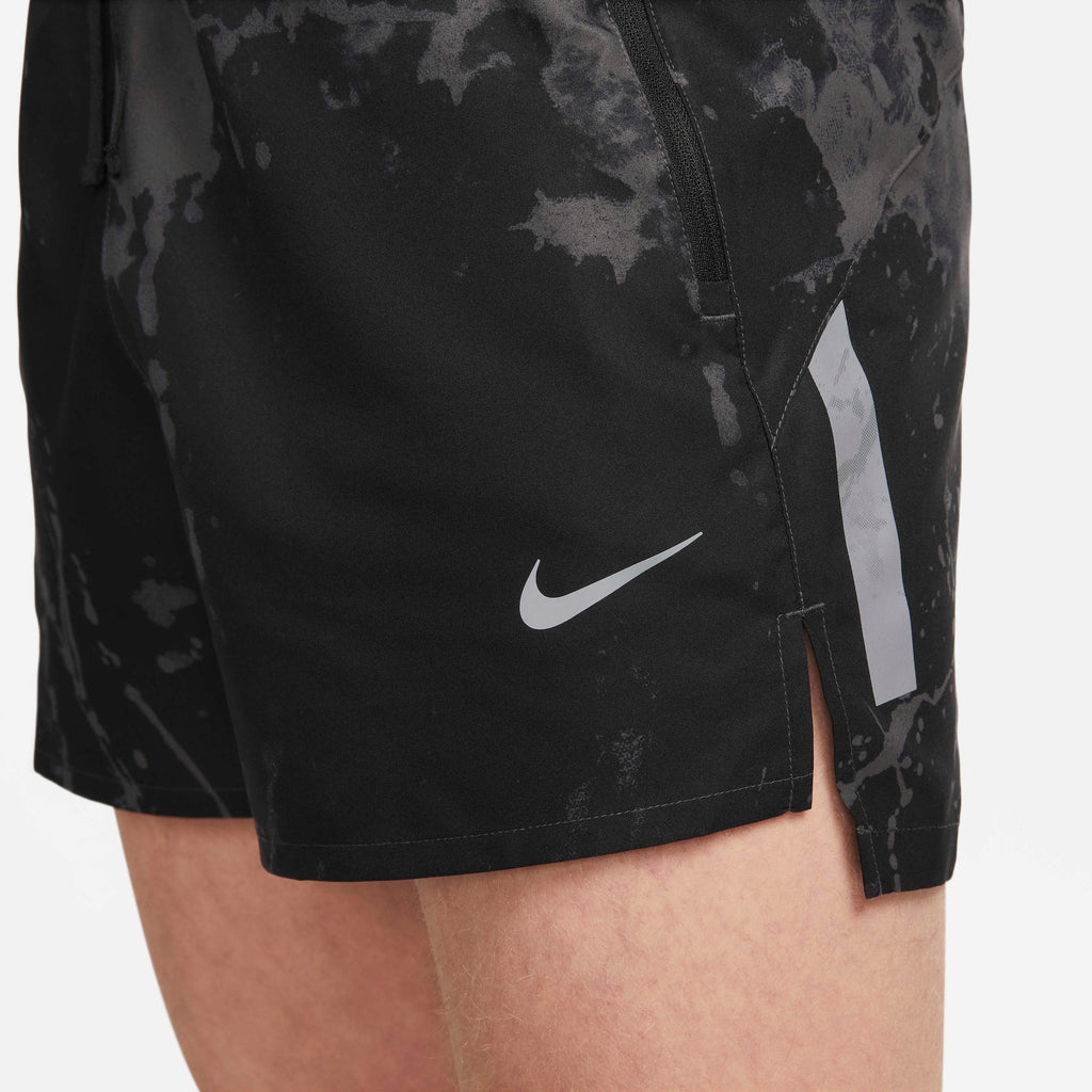 [DV9272-010] MENS NIKE DRI-FIT RUN DIVISION STRIDE 4" BRIEF-LINED RUNNING SHORTS