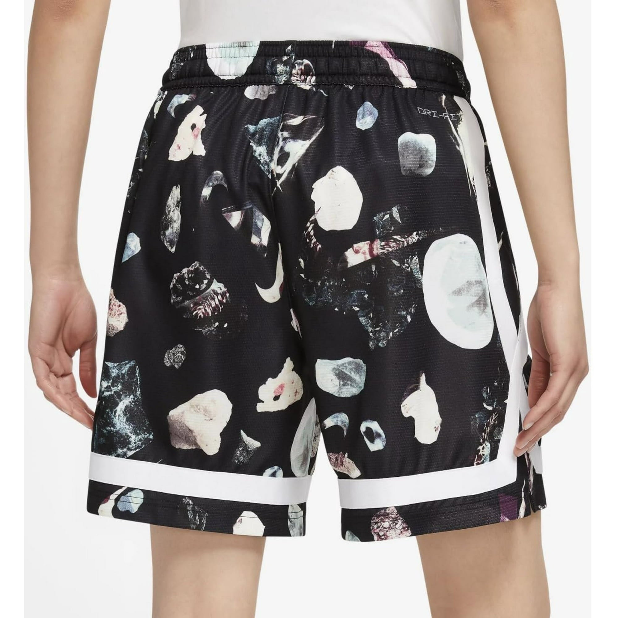 [DR2966-011] WOMENS NIKE FLY CROSSOVER PRINTED BASKETBALL SHORTS REFLECTIVE