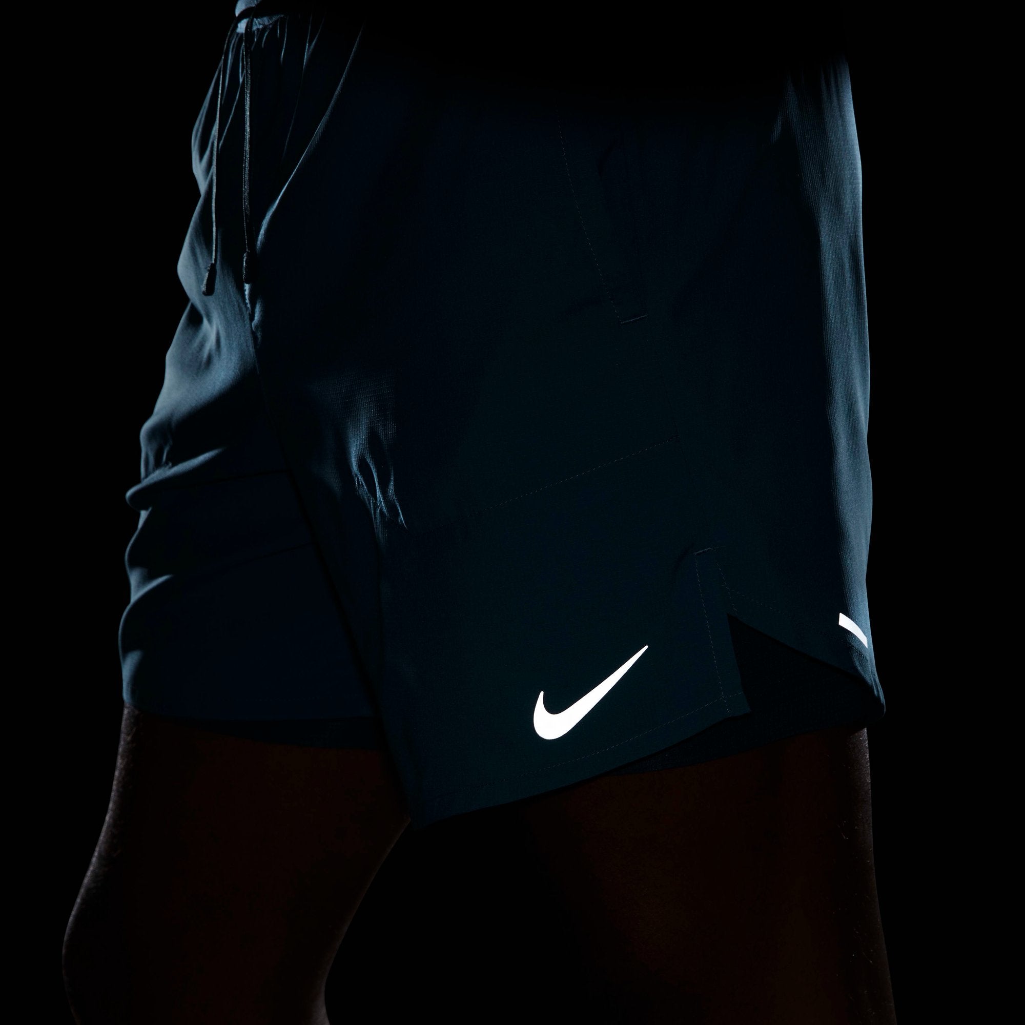 [DM4759-379] MENS NIKE DRI-FIT STRIDE 7" BRIEF-LINED RUNNING SHORTS