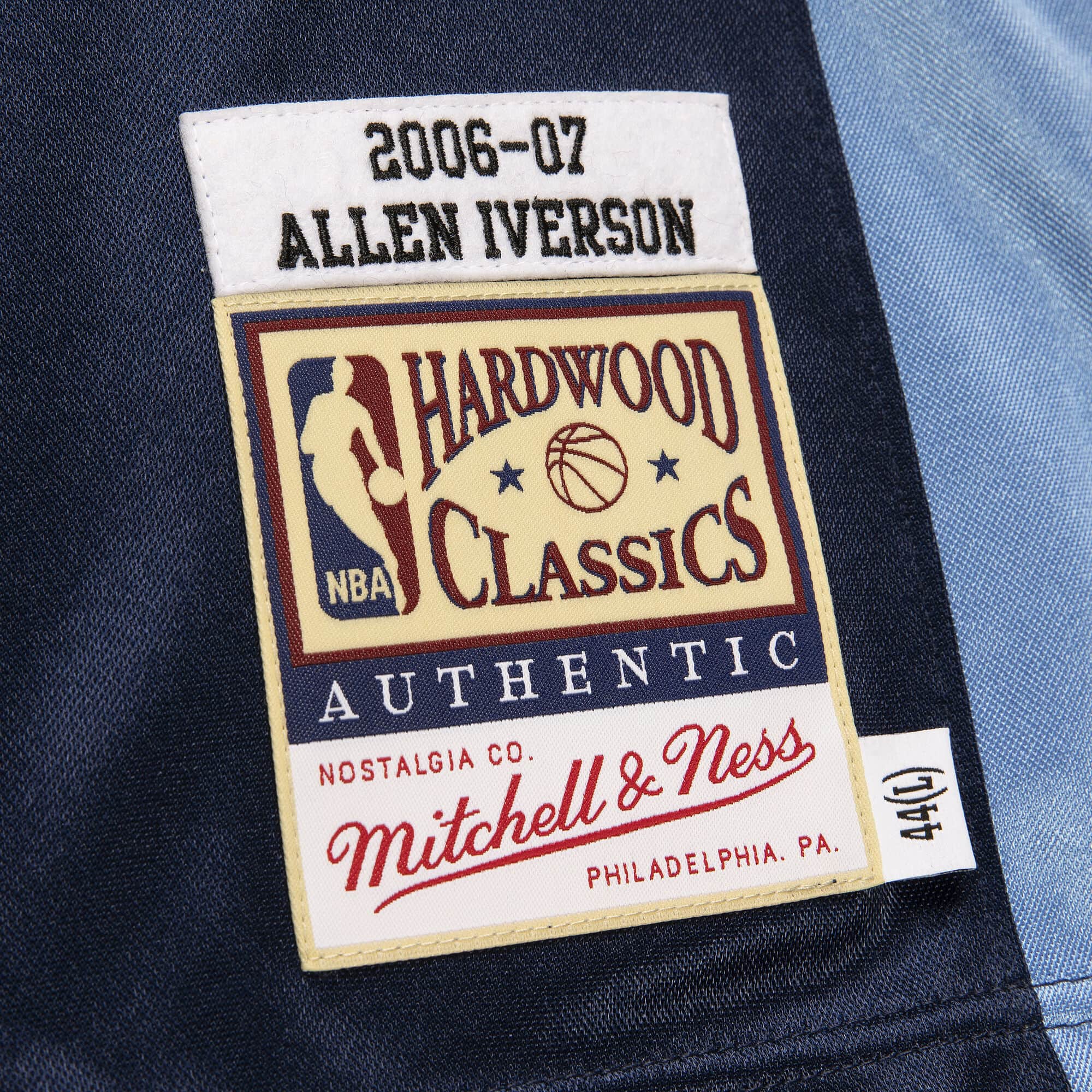 MENS MITCHELL & NESS AUTHENTIC JERSEY NUGGETS 2006 ALLEN IVERSON