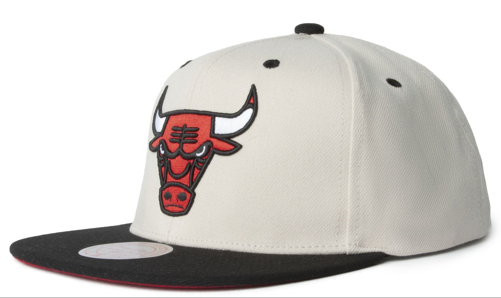 MENS MITCHELL & NESS NBA SAIL 2 TONE SNAPBACK BULLS