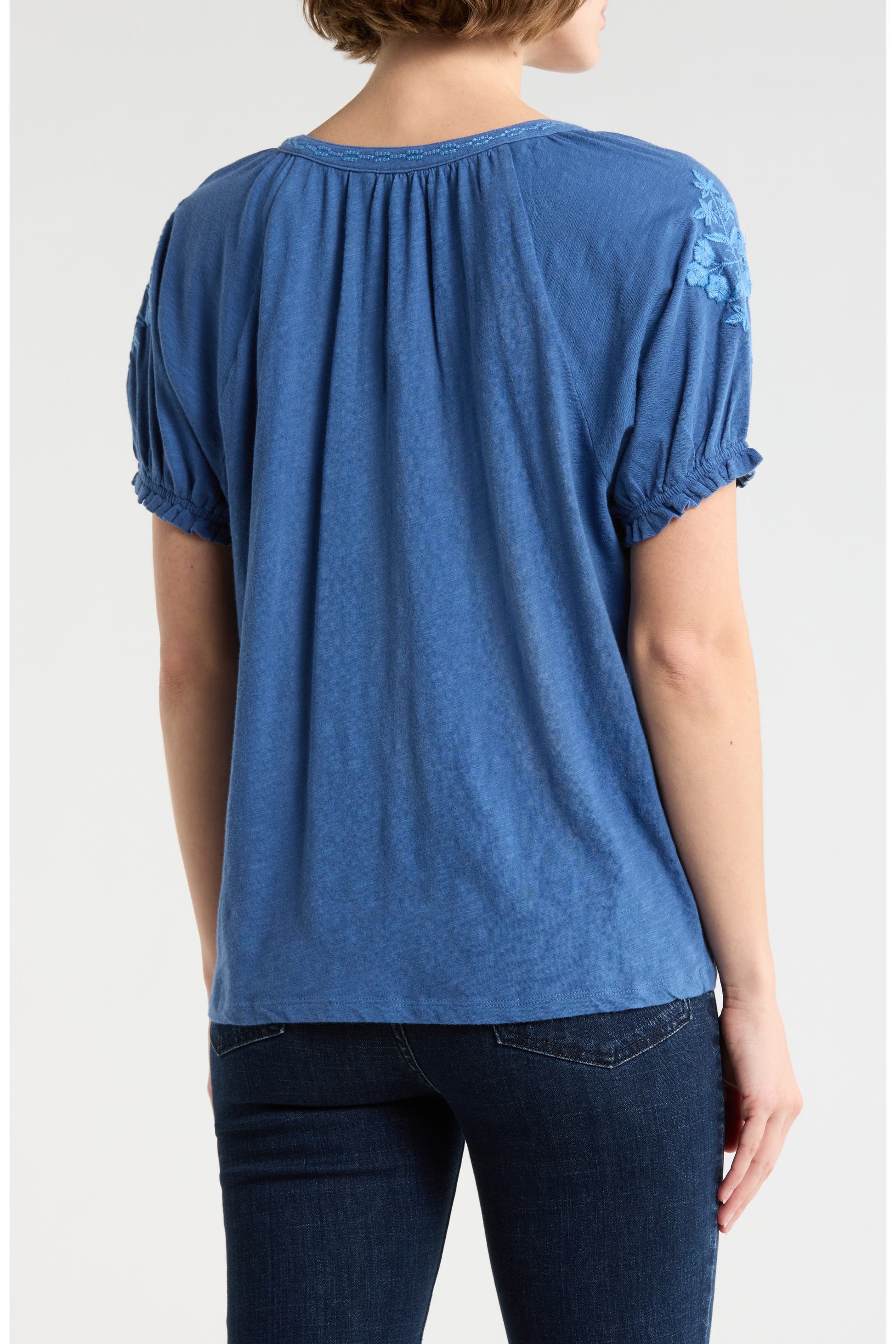 [159552-400] WOMENS LUCKY BRAND EMB NOTCH NECK - TRUE NAVY
