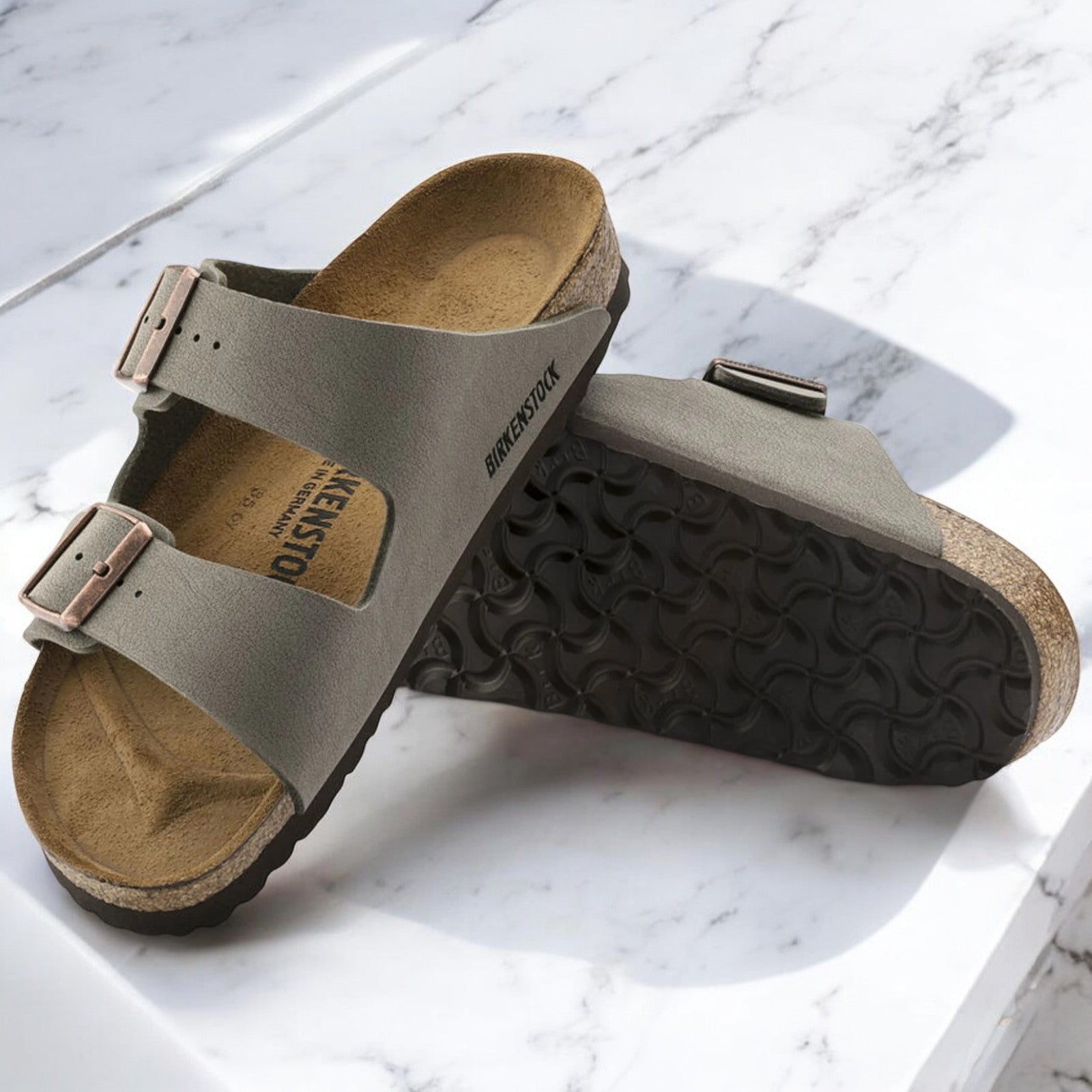 [0151211] Unisex Birkenstock ARIZONA BIRKIBUC 'REGULAR FIT'