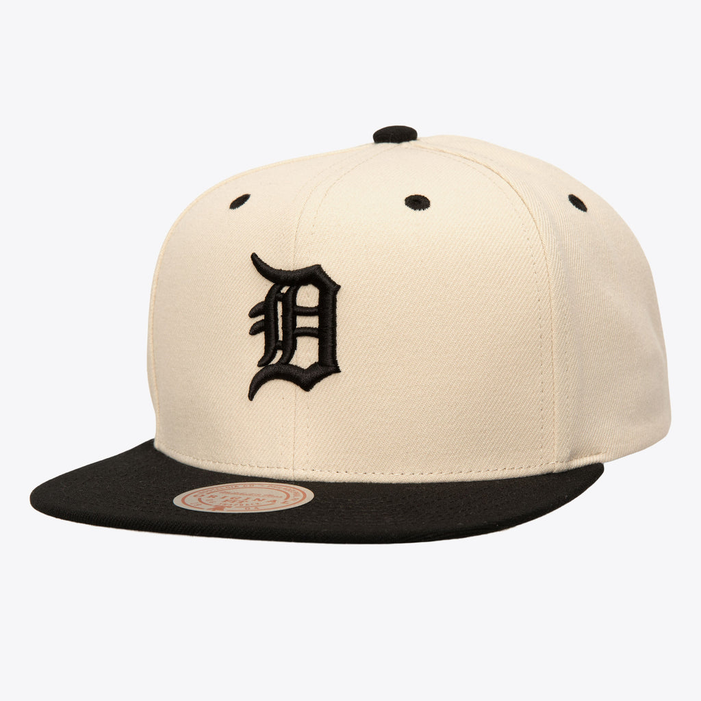[HS9558-DTIOFWH] MENS MITCHELL & NESS MLB EVERGREEN CREAM BLACK SNAPBACK TIGERS