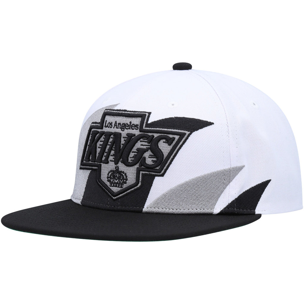 MENS MITCHELL & NESS NHL VINTAGE SHARKTOOTH SNAPBACK KINGS - WHITE