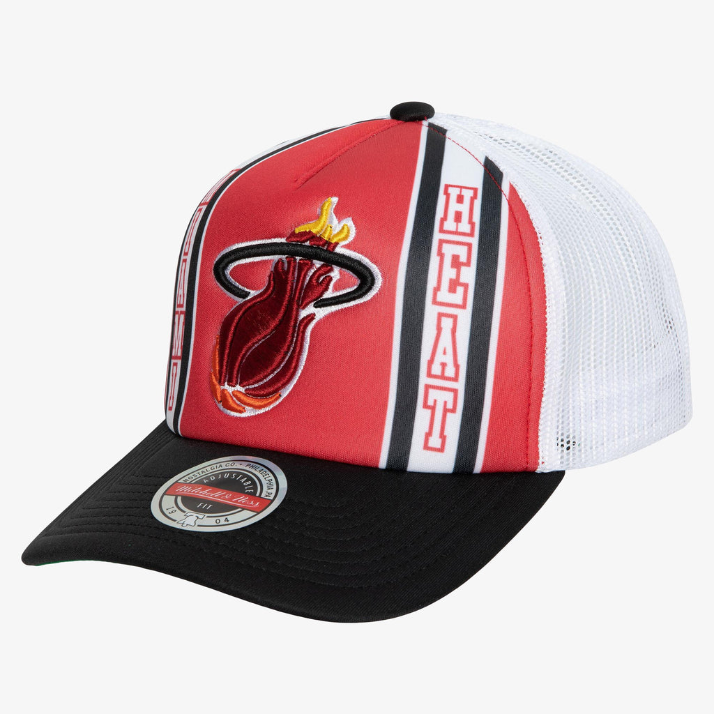 MENS MITCHELL & NESS NBA RETRO TRUCKER SNAPBACK HWC HEAT - RED-BLACK
