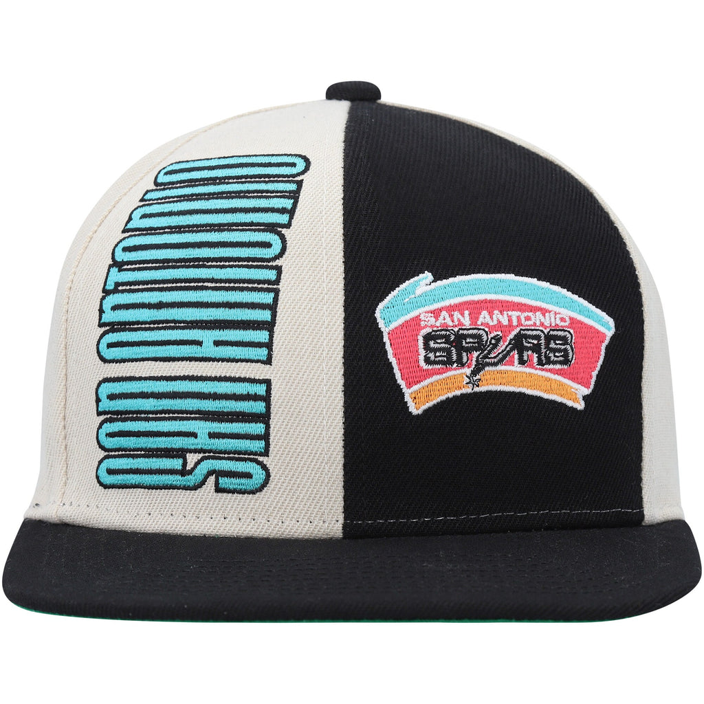MENS MITCHELL & NESS NBA POP PANEL SNAPBACK HWC SPURS - OFF WHITE-BLACK