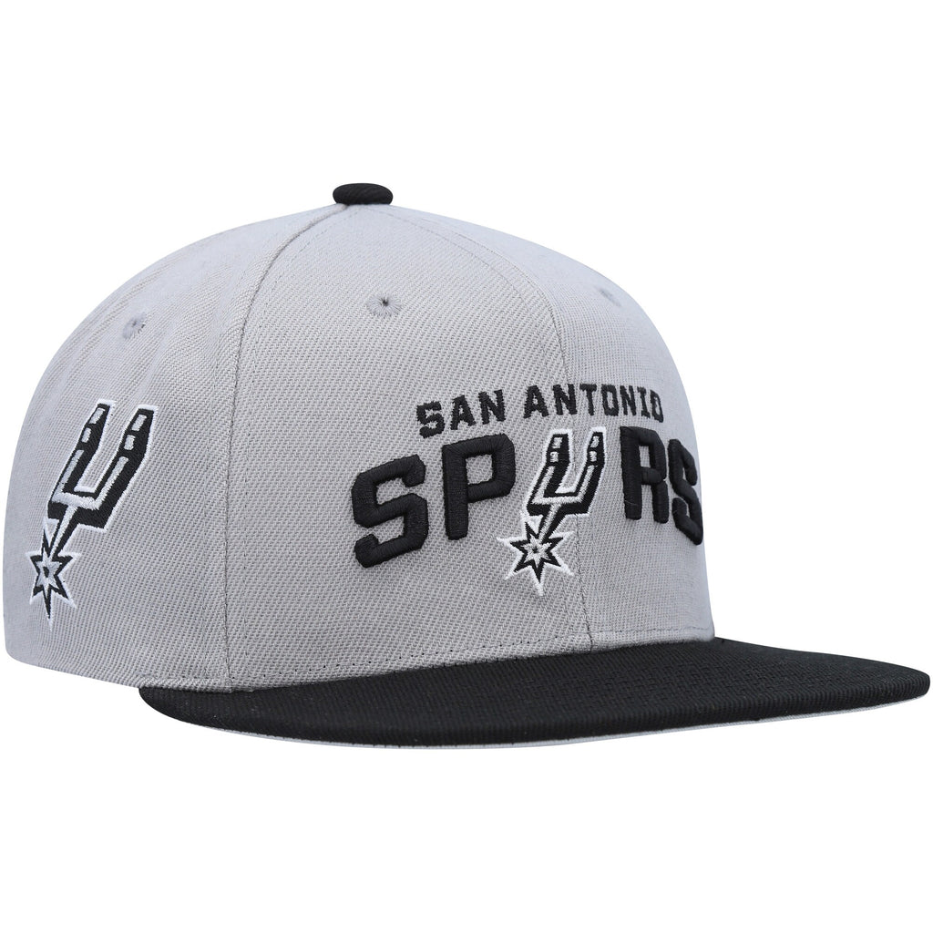 MENS MITCHELL & NESS NBA SIDE CORE 2.0 SNAPBACK SPURS