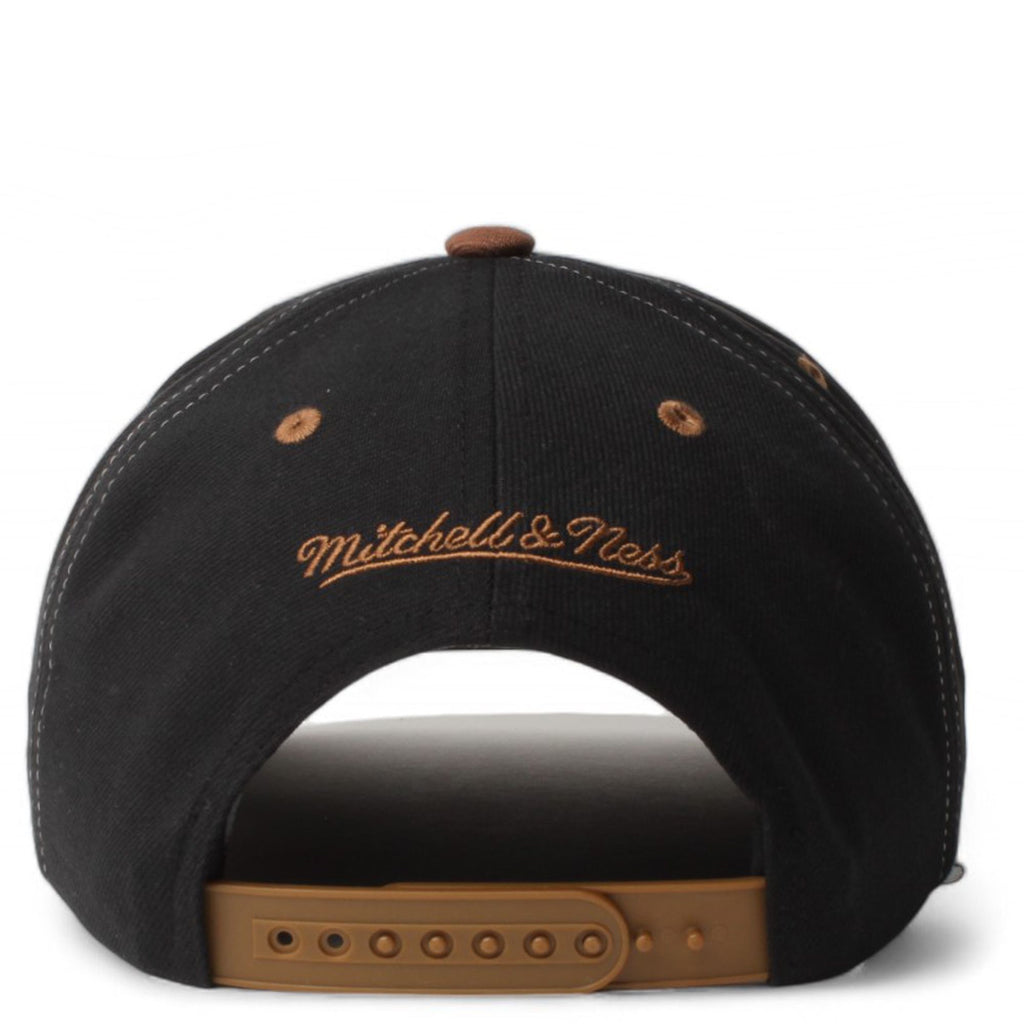 MENS MITCHELL & NESS MLB OVERBITE PRO SNAPBACK COOP PADRES