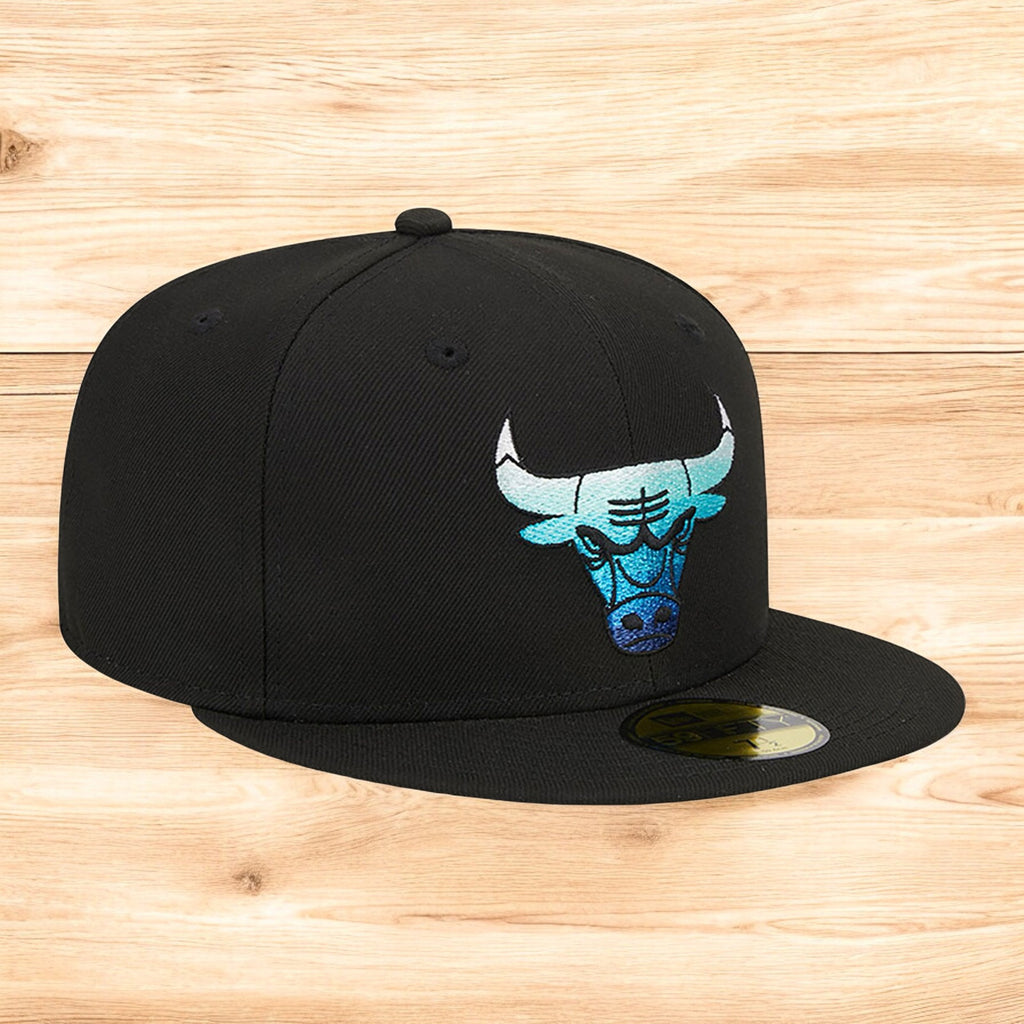 [60417723] Mens New Era NBA CHICAGO BULLS 5950 GRADIENT FITTED - BLACK