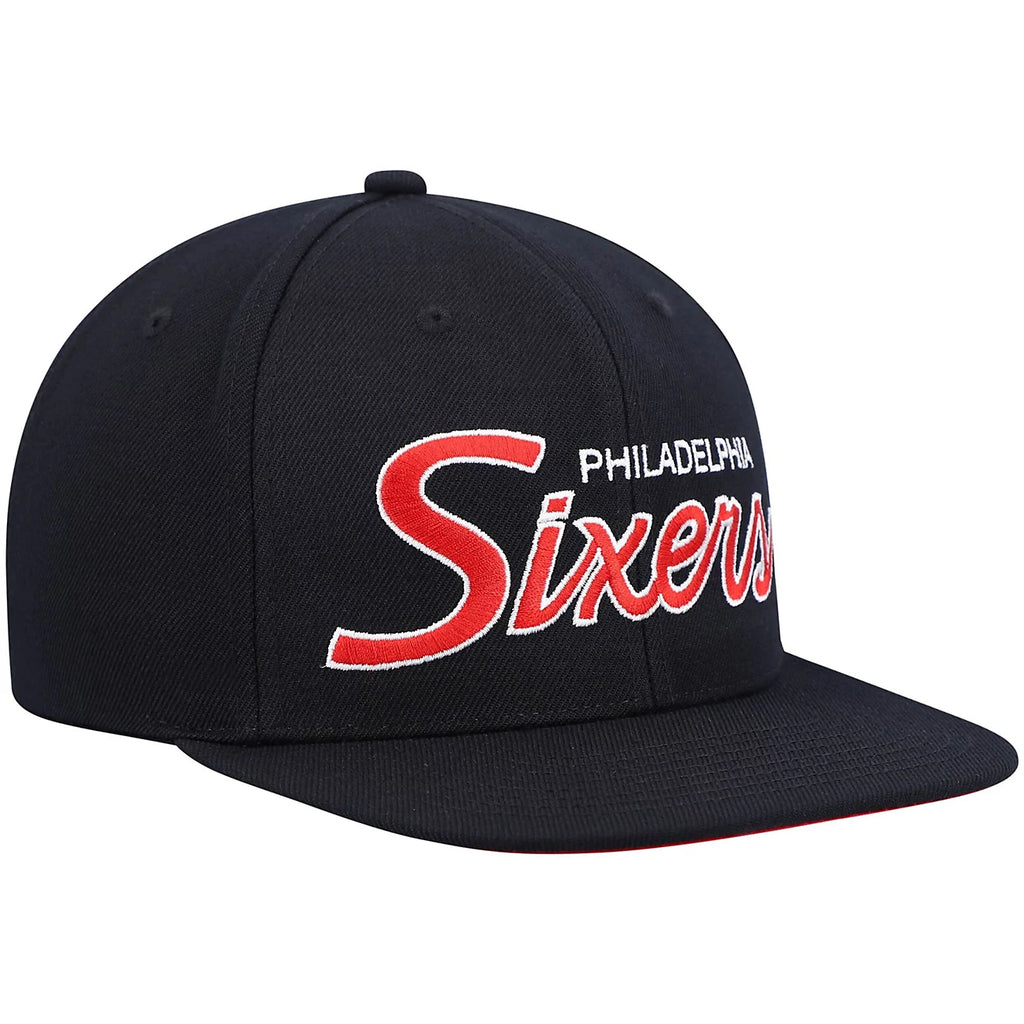 MENS MITCHELL & NESS NBA TEAM SCRIPT 2.0 SNAPBACK 76ERS