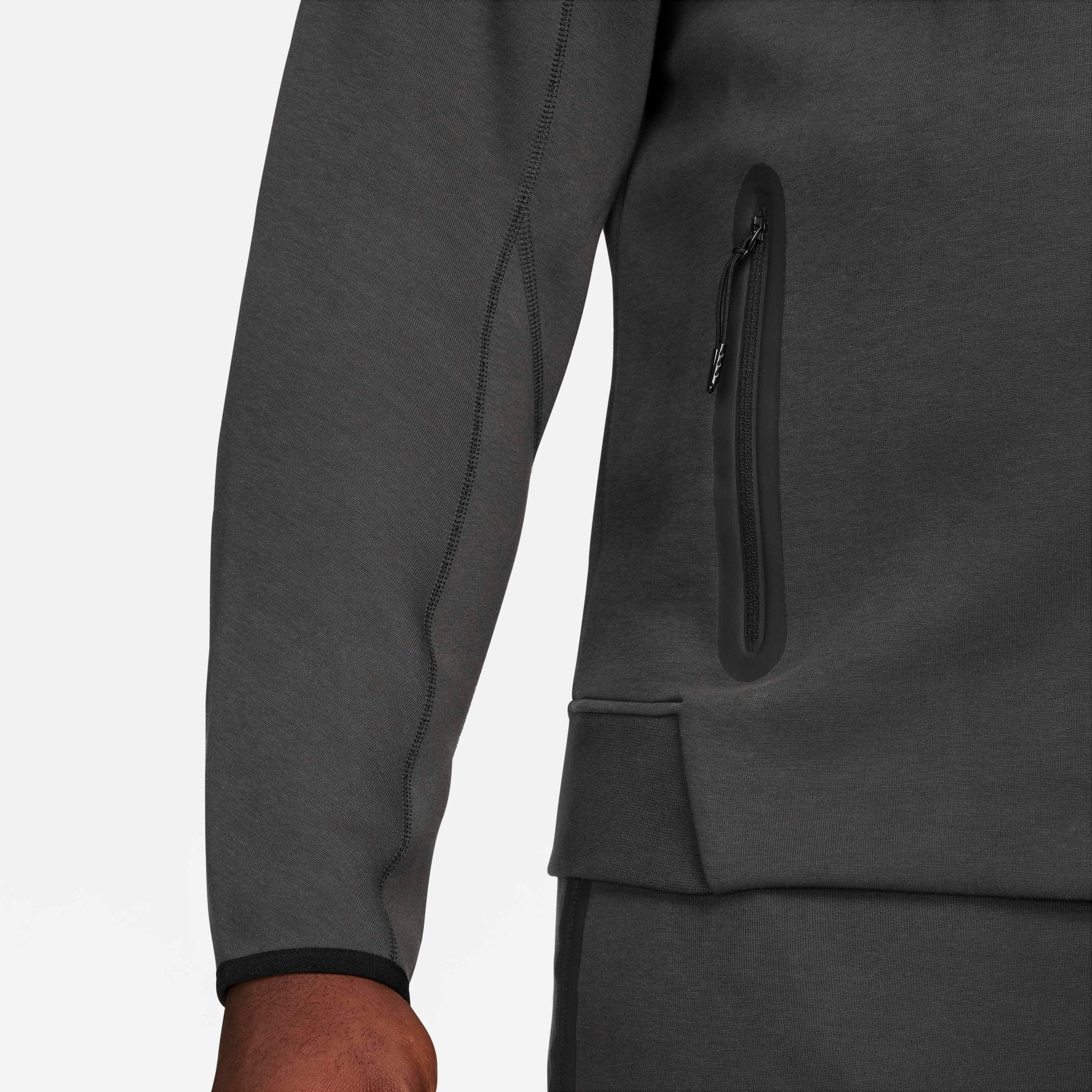 [FB7921-060] MENS NIKE FULL-ZIP SPORTSWEAR TECH FLEECE HOODIE