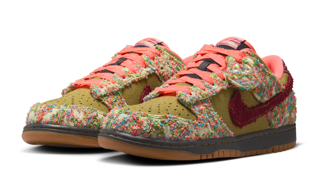 [IB2263-300] MENS NIKE DUNK LOW 'PANDA-MONIUM GREEN CURRY MULTI-COLOR'