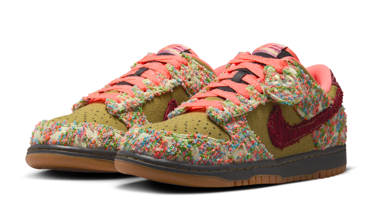 [IB2263-300] MENS NIKE DUNK LOW 'PANDA-MONIUM GREEN CURRY MULTI-COLOR'