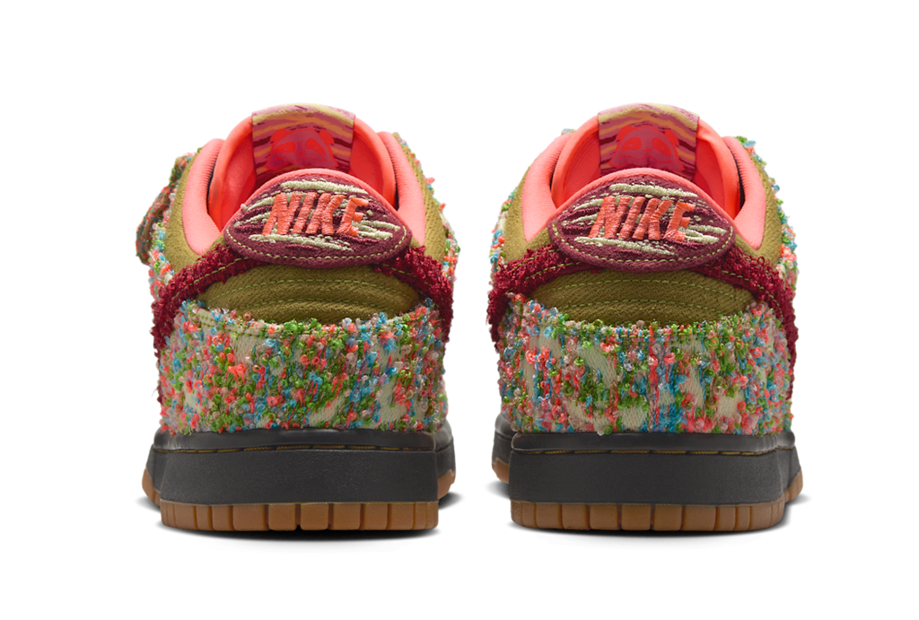 [IB2263-300] MENS NIKE DUNK LOW 'PANDA-MONIUM GREEN CURRY MULTI-COLOR'