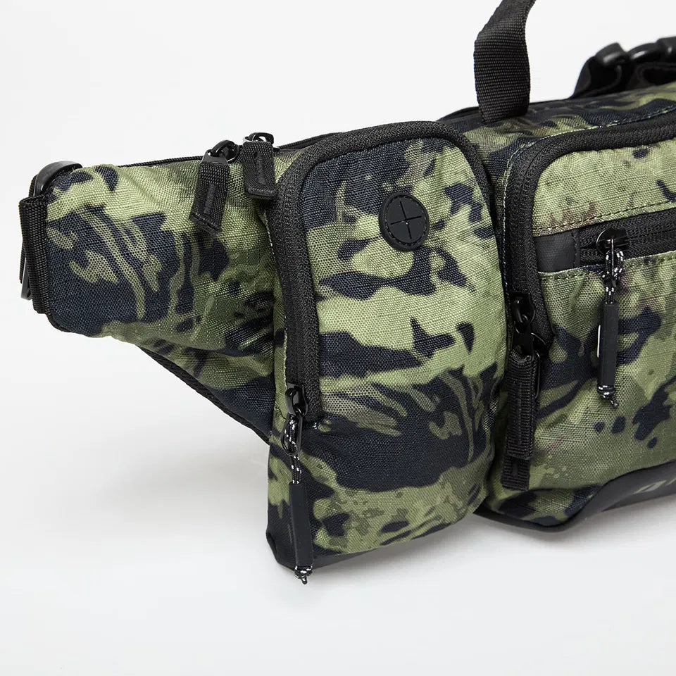 [FOS901041-BFQ] MENS OAKLEY ROAD TRIP RC BELTBAG