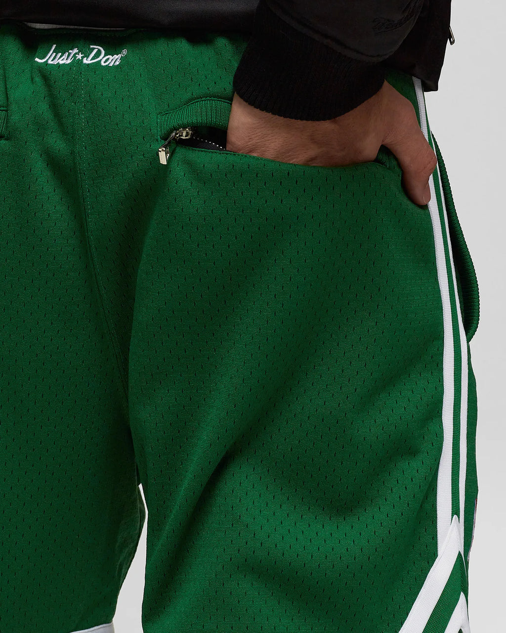 MENS MITCHELL & NESS NBA JUST DON 7IN SHORTS CELTICS