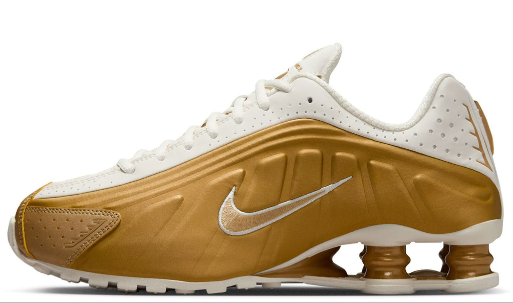 [AR3565-010] WOMENS NIKE SHOX R4 'METALLIC GOLD'