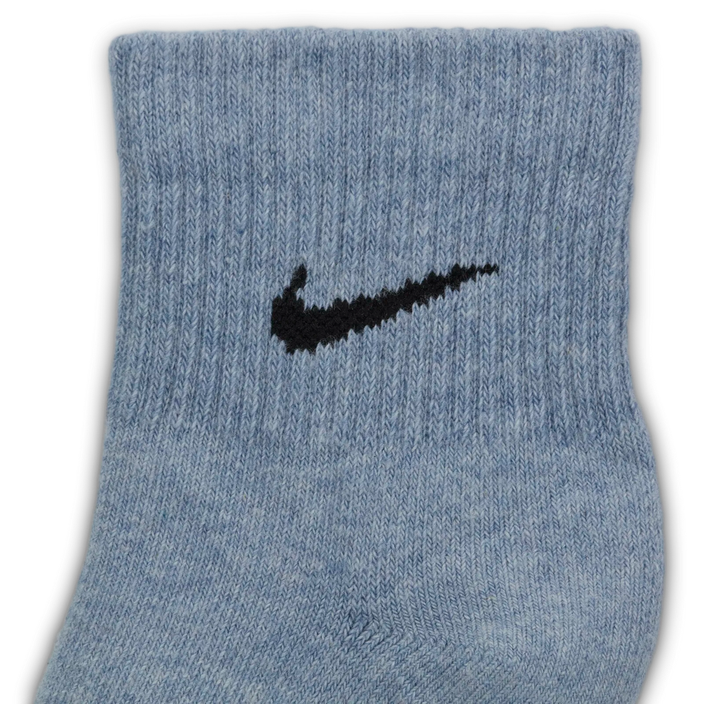 [SX6890-901] MENS NIKE 3 PACK DRI-FIT PLUS QUARTER SOCKS