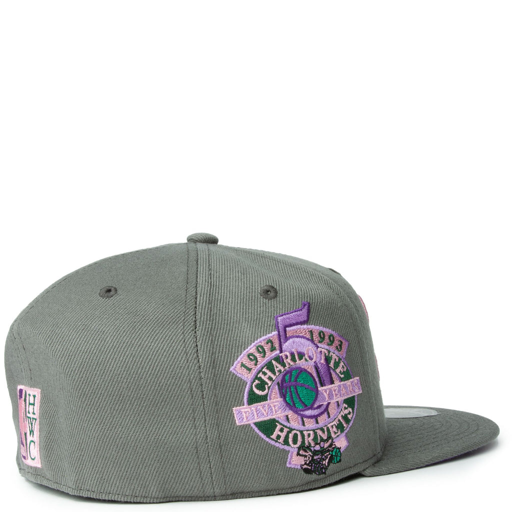 MENS MITCHELL & NESS NBA FROM DUSK FITTED HWC HORNETS - DARK GREY