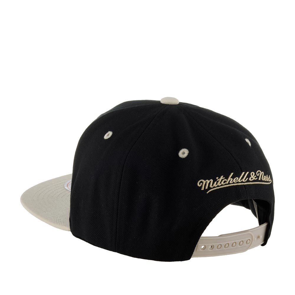 MENS MITCHELL & NESS NBA PIN DROP SNAPBACK NETS - BLACK