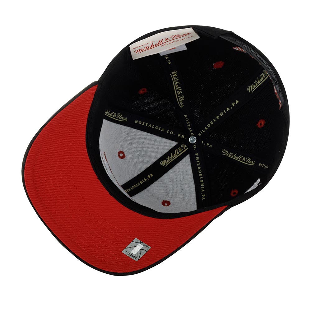 MENS MITCHELL & NESS NBA TEAM LOFI PRO SNAPBACK BULLS - BLACK