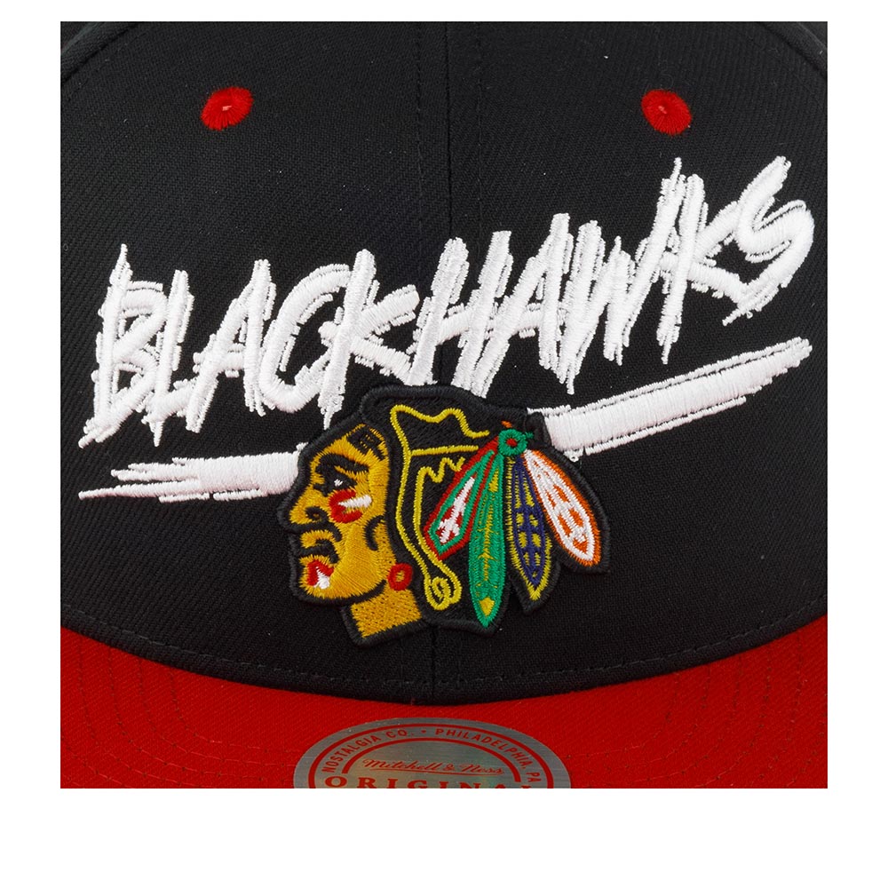 MENS MITCHELL & NESS NHL TRANSCRIPT SNAPBACK BLACKHAWKS - BLACK-RED