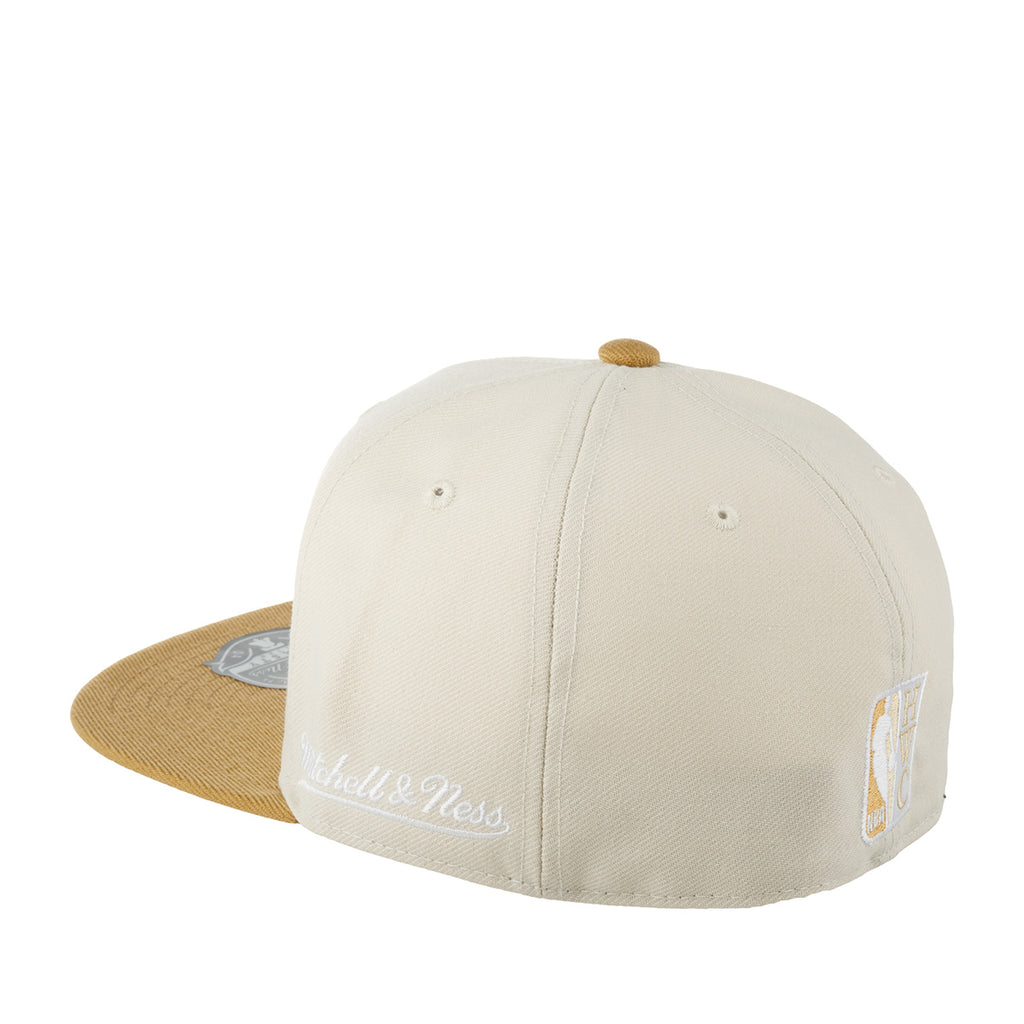 Mens Mitchell & Ness NBA SANDMAN FITTED HWC BULLS