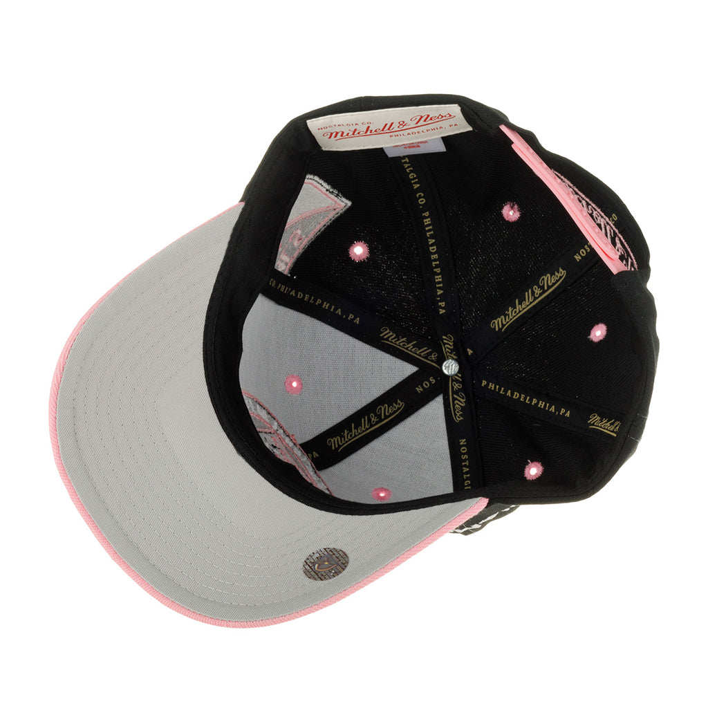 MENS MITCHELL & NESS MLS OVERBITE PRO SNAPBACK MIAMI CF