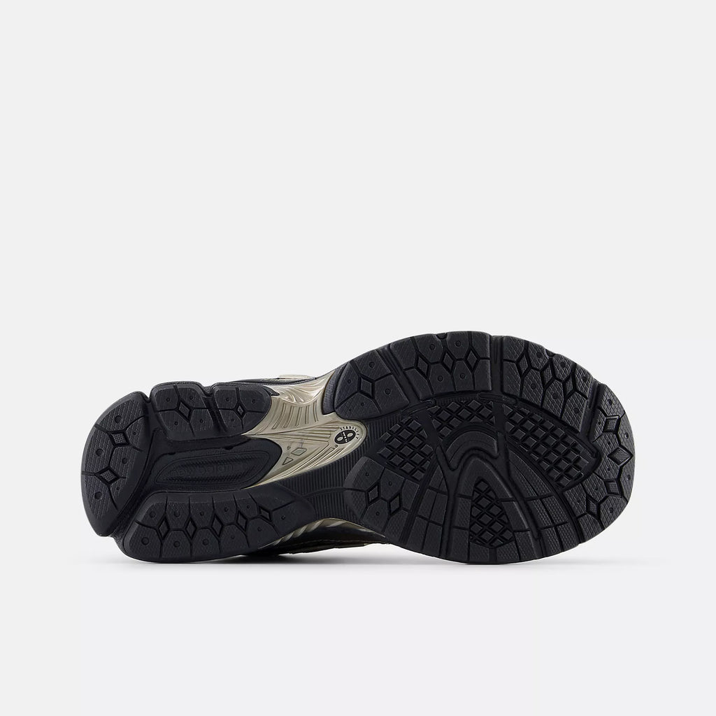[GC1906CY] GRADE SCHOOL NEW BALANCE 1906R 'BRONZE (GS)'