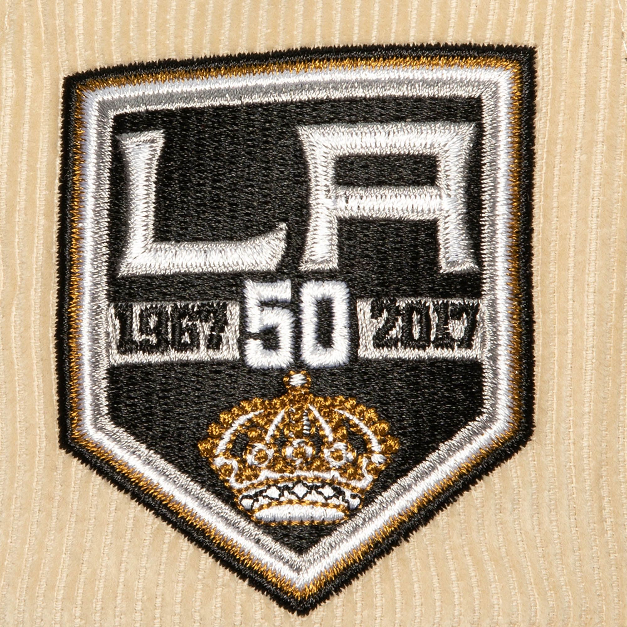 MENS MITCHELL & NESS NHL 2 TONE TEAM CORD FITTED VNTG KINGS - OFF WHITE