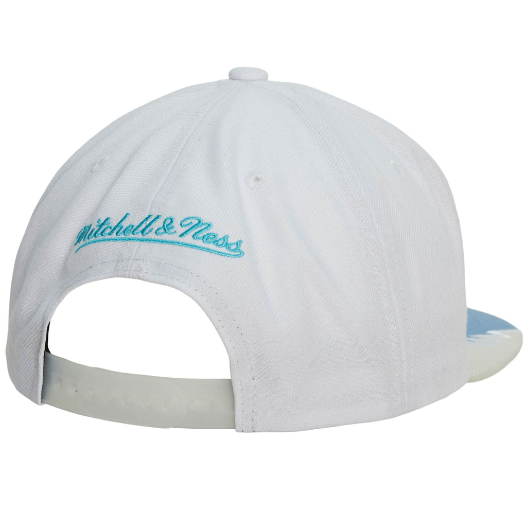 Mens MITCHELL & NESS NBA DAY 5 SNAPBACK BULLS