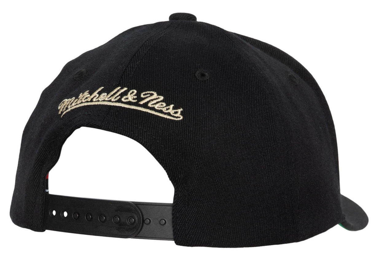 MENS MITCHELL & NESS NCAA THE CHAMP STRETCH SNAPBACK OHIO STATE