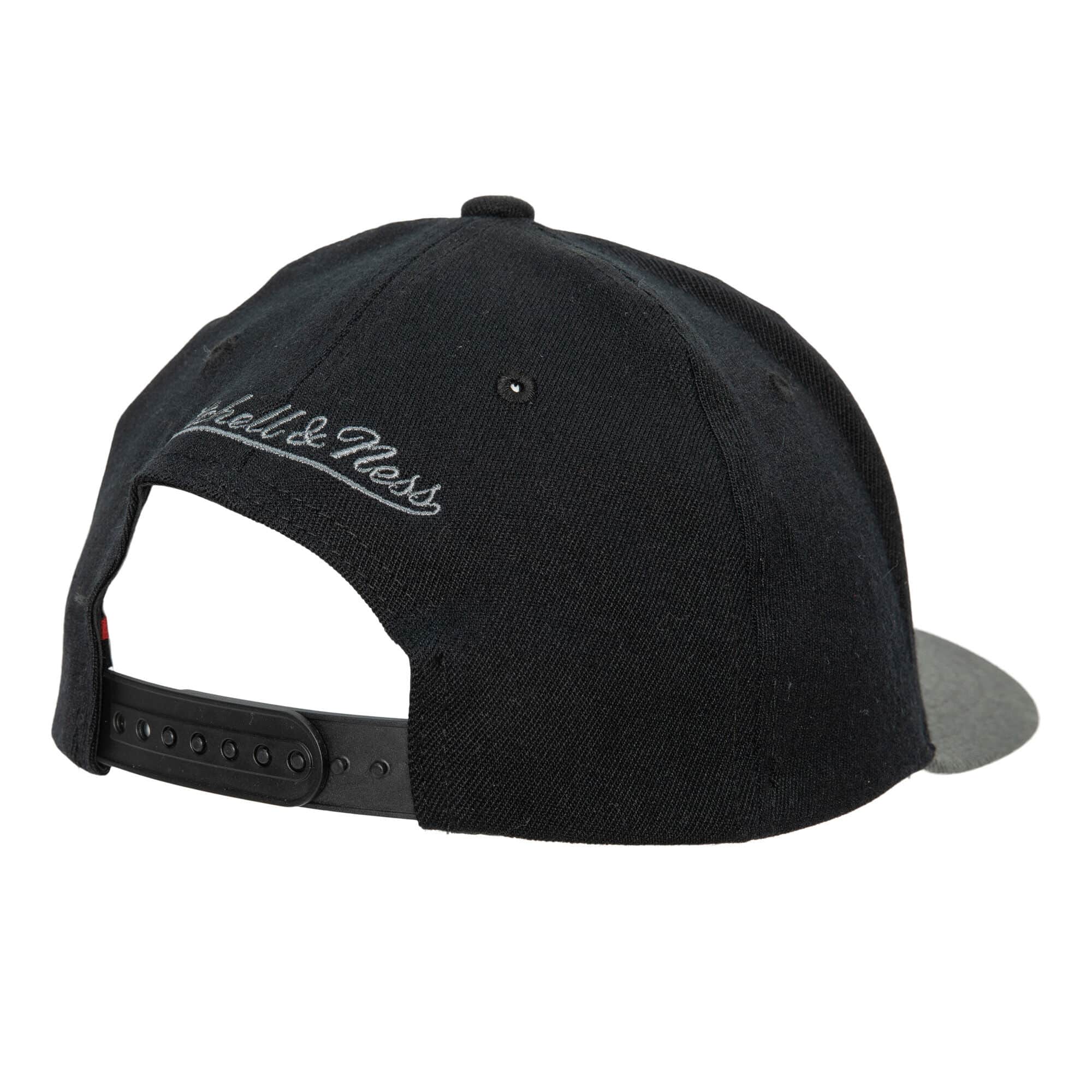 MENS MITCHELL & NESS NBA TEAM 2 TONE 2.0 STRETCH SNAPBACK NETS - BLACK-GREY