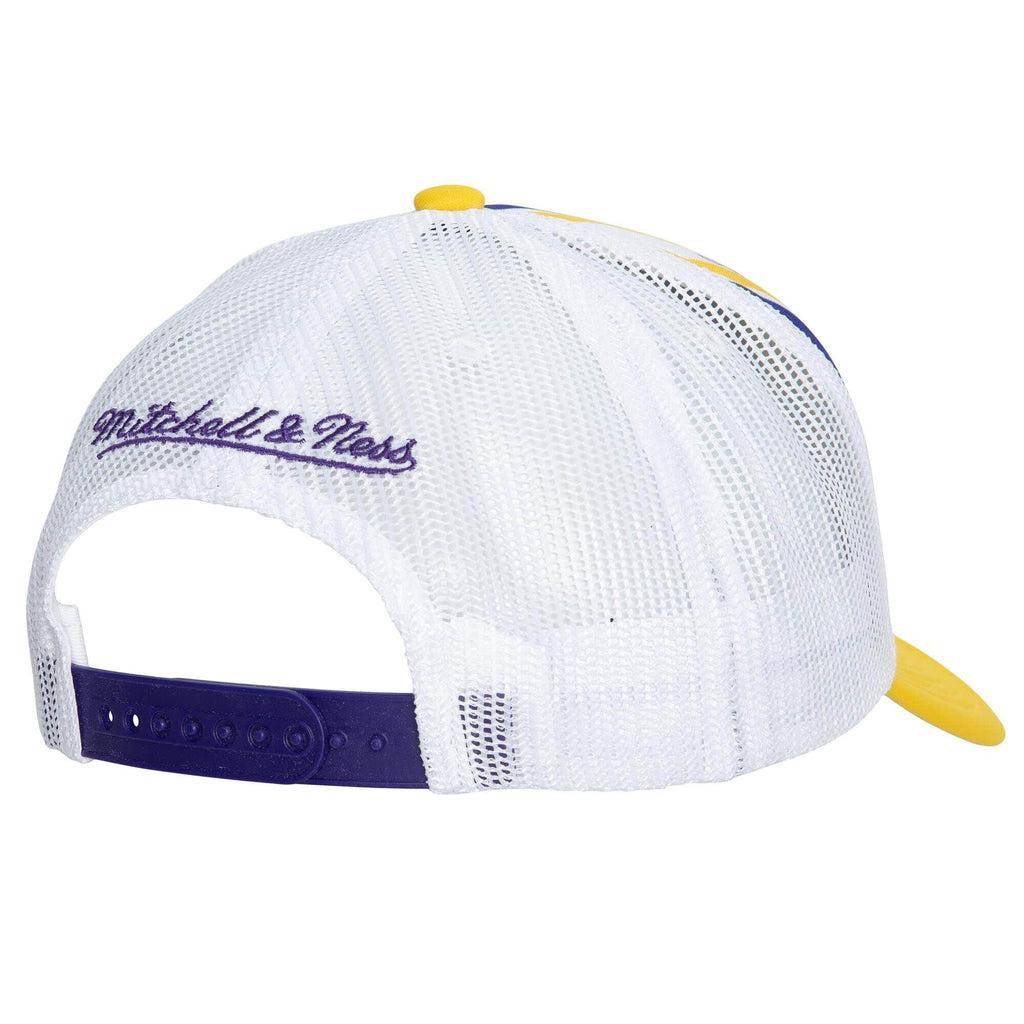 Mens MITCHELL & NESS NBA RETRO TRUCKER SNAPBACK HWC LAKERS
