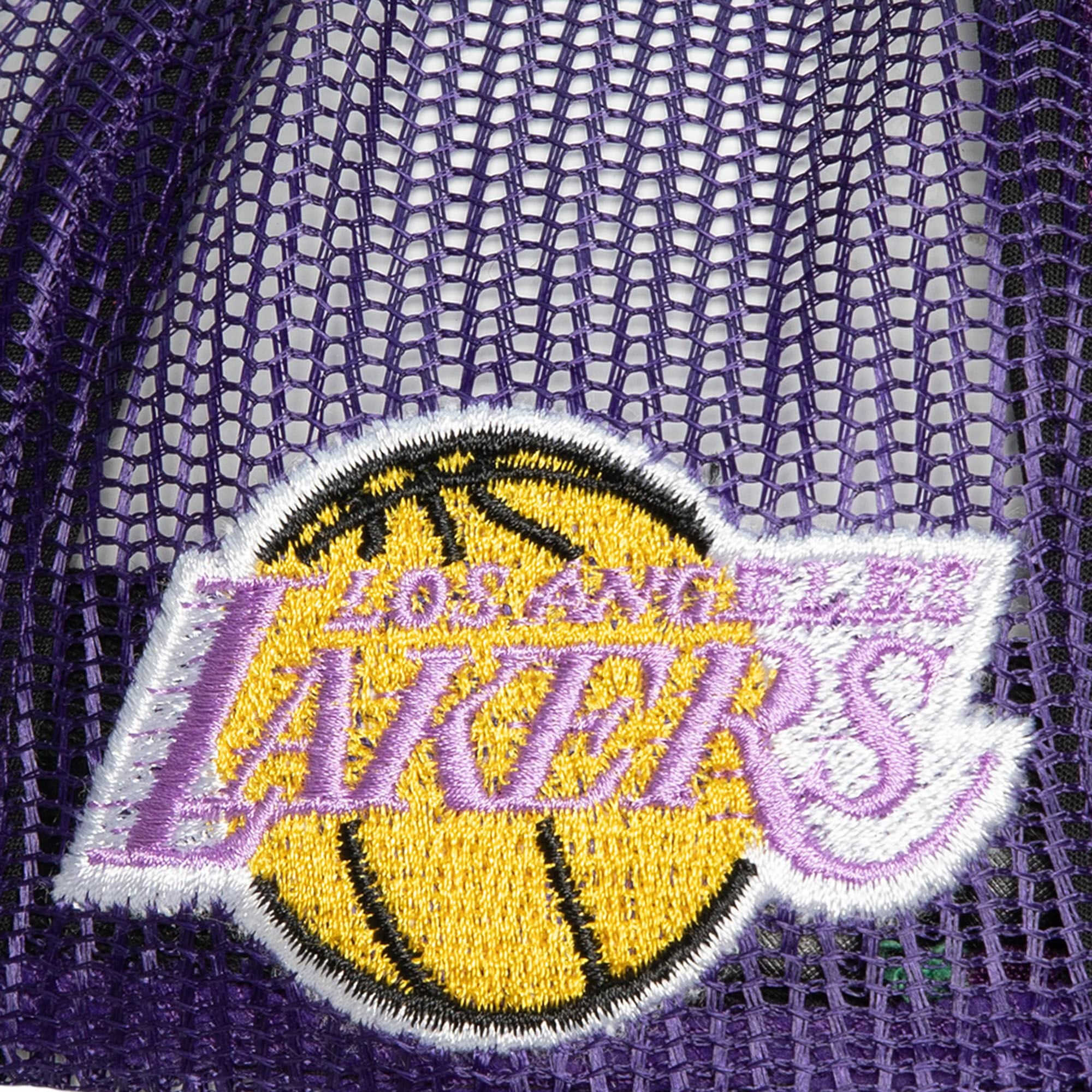 Mens MITCHELL & NESS NBA LOGO REMIX TRUCKER SNAPBACK HWC LAKERS