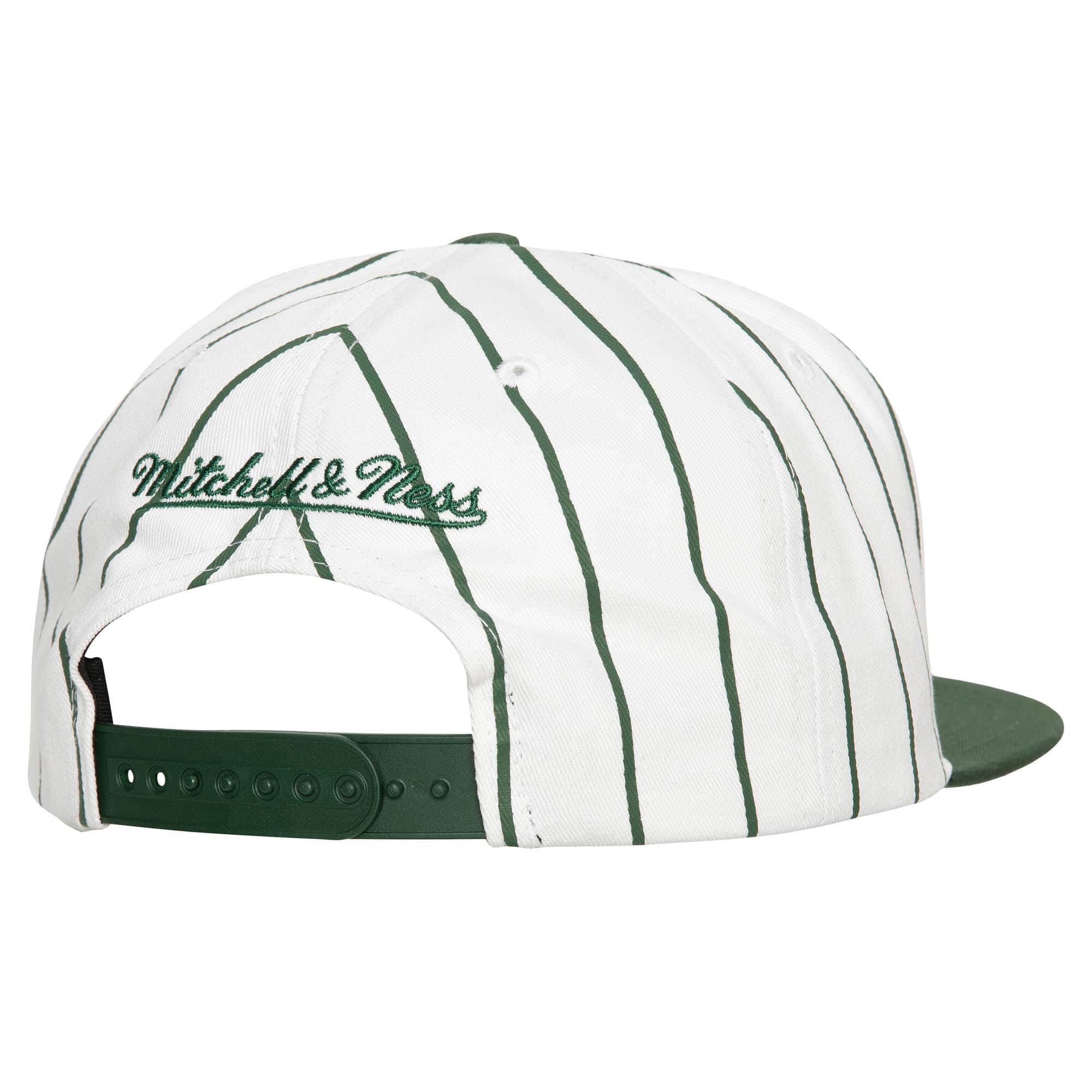 Mens MITCHELL & NESS NBA RETRO PINSTRIPE SNAPBACK BUCKS