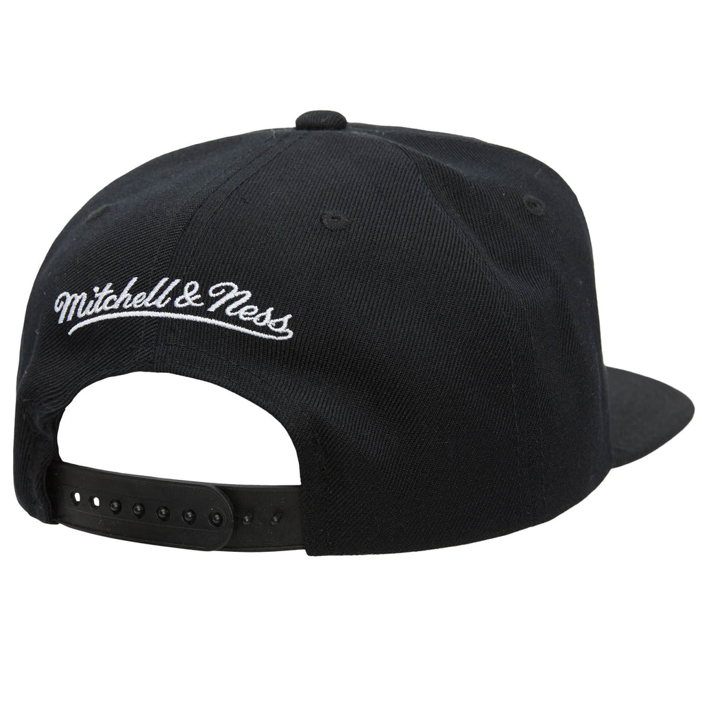 MENS MITCHELL & NESS NBA CHAMPS SNAPBACK HWC SPURS - BLACK