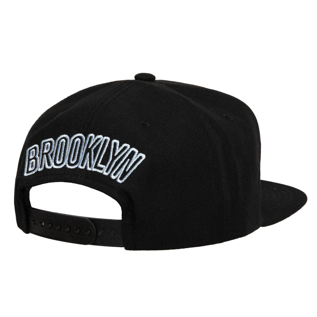 Mens MITCHELL & NESS NBA CHRISTMAS DAY SNAPBACK NETS