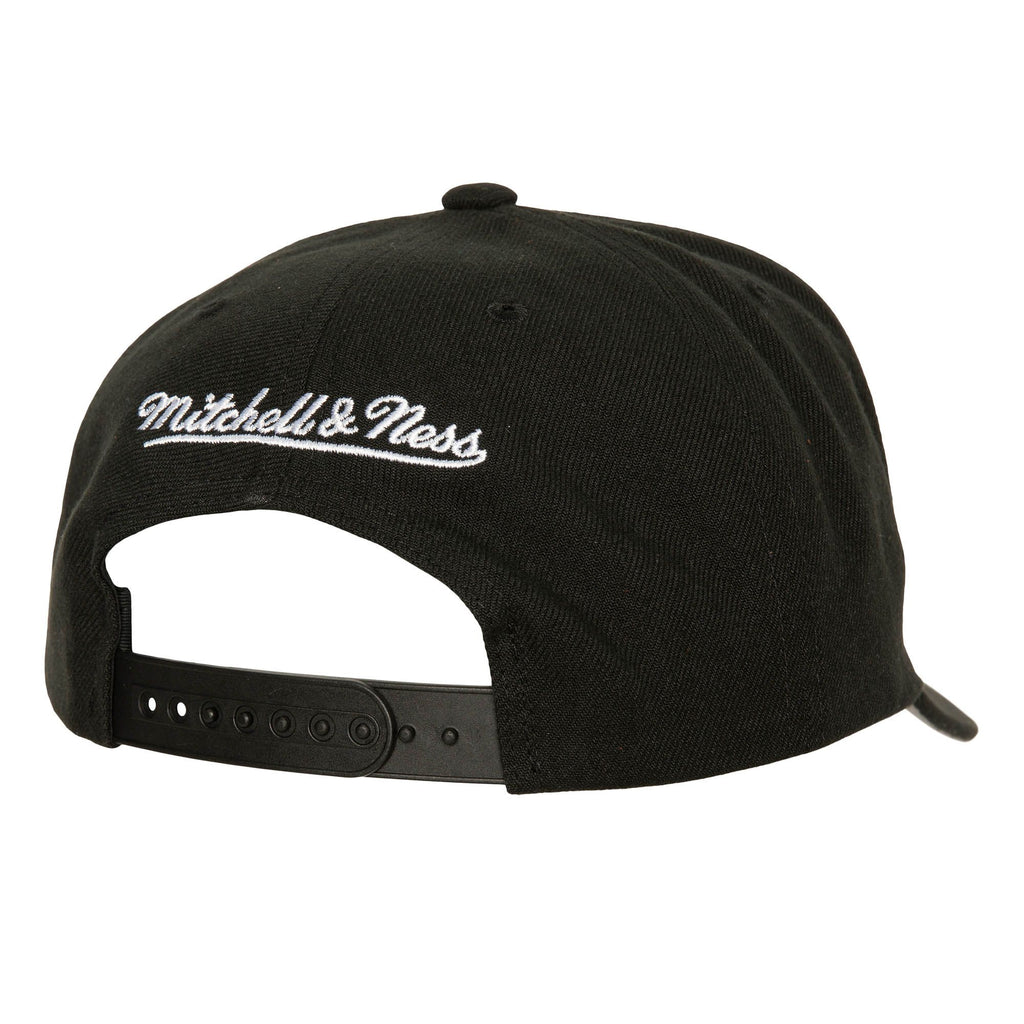 MENS MITCHELL & NESS NHL ICON GRAIL PRO SNAPBACK VNTG KINGS - BLACK