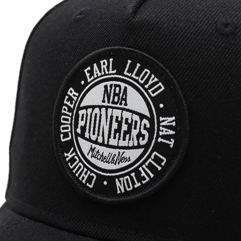 Mens Mitchell & Ness NBA PIONEERS PC SNAPBACK MULTI