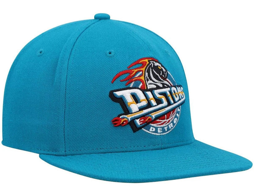 MENS MITCHELL & NESS NBA TEAM GROUND 2.0 FITTED HWC PISTONS