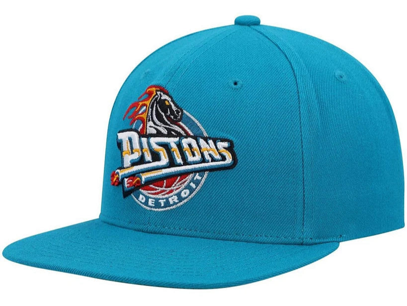 MENS MITCHELL & NESS NBA TEAM GROUND 2.0 FITTED HWC PISTONS