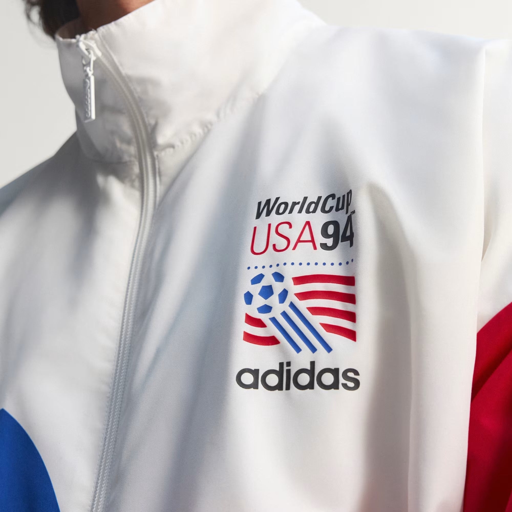 [KC5442] MENS ADIDAS USA 94 GRAPHIC WOVEN TRACK TOP - CLOWHI