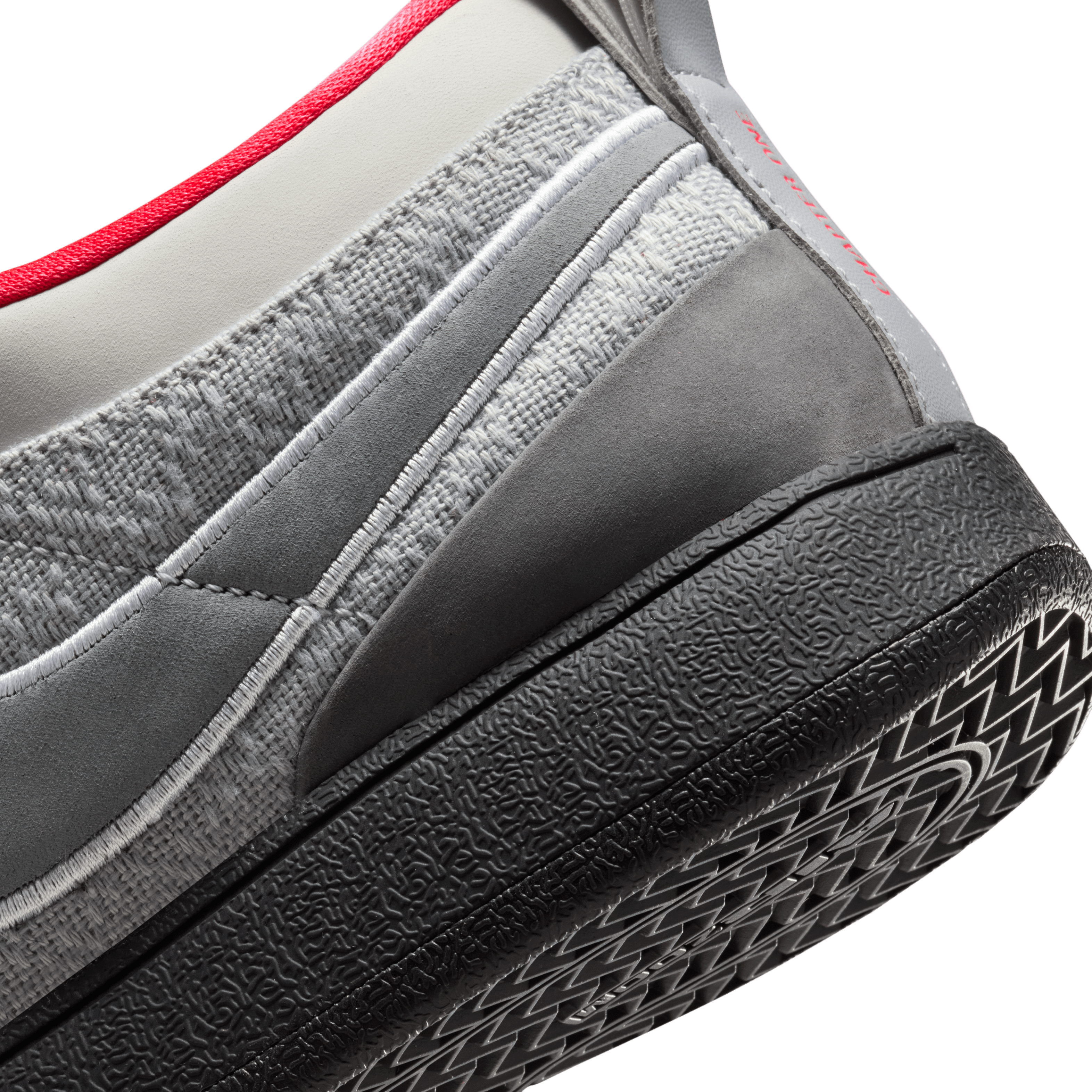 [IR0838-001] MENS NIKE BOOK 1 95 'SOLAR RED 95'