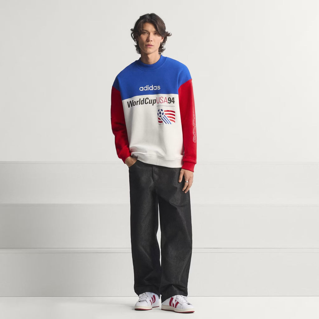 [KD1156] MENS ADIDAS USA 94 GRAPHIC SWEATSHIRT - ROYBLU/CLOWHI