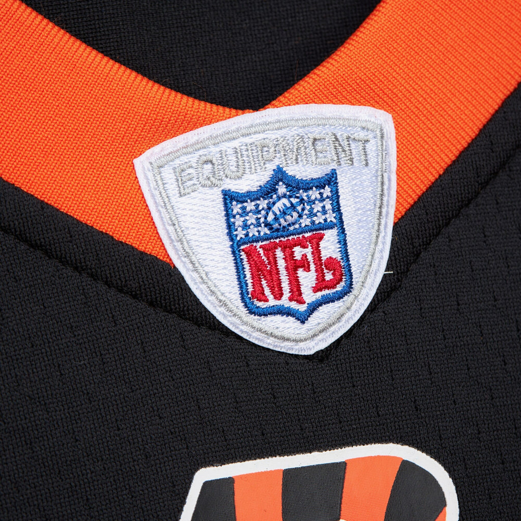 MENS MITCHELL & NESS NFL BLACK JERSEY BENGALS 2004 CHAD JOHNSON